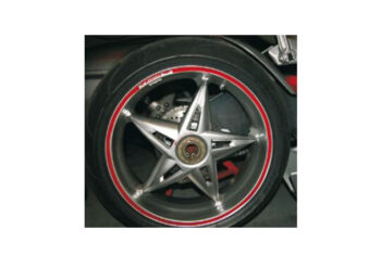 Wheel Stripe flourescent rosso 5mm x 6 mt + appl. Wheel Stripe flourescent rosso 5mm x 6 mt + appl.